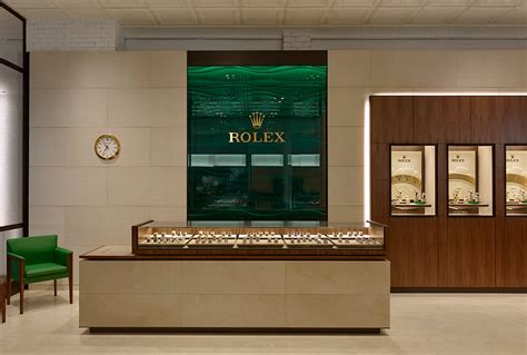 closest rolex dealer to me